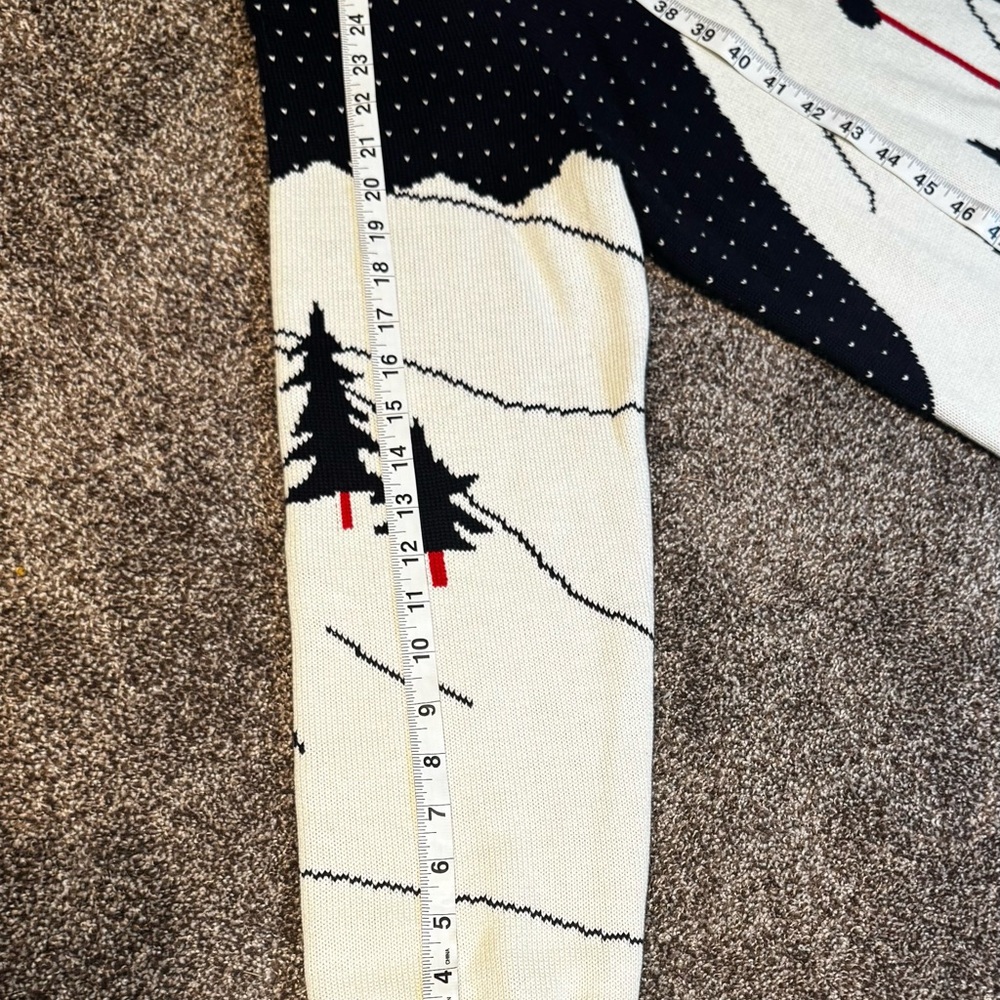 Men's Skiing Pattern Sweater - Black, White, Red NWT Size XXL - Picture 6 of 7